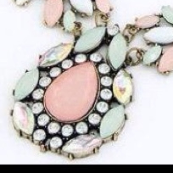 Pale Pink Formal Necklace - Picture 2 of 3